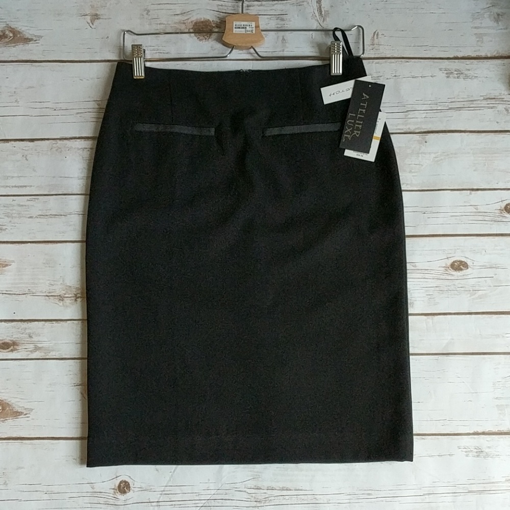 Final NWT black pencil skirt small slit